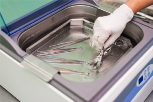 How to Properly Clean Surgical Instruments